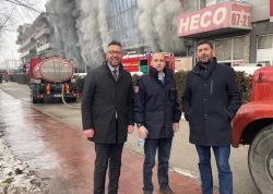 Sarajevo gori, NIP-ovcima smiješno 