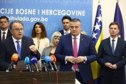 VLADINA PRODAVNICA TAJNI: Kako je izglasana odluka o minimalnoj plaći, poništavaju li odluku o povećanju penzija?