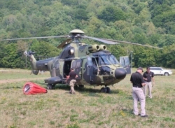 Dodika voza helikopter MUP-a Srbije,  nijednom regularno nije prešao granicu, šta je sa međunarodnom potjernicom
